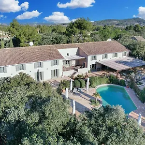 hotel-la-bastide-deygalieres.fr-provencehotel.com/